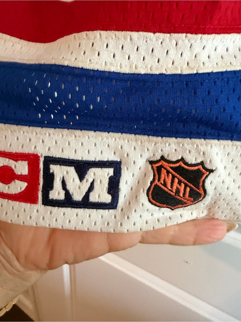 White, Blue & Red Men's Hockey-Style Sweater Mike Richter vintage jersey - Picture 8 of 9